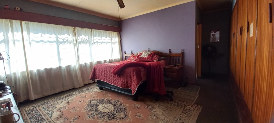 3 Bedroom Property for Sale in Roosheuwel Ext 2 North West